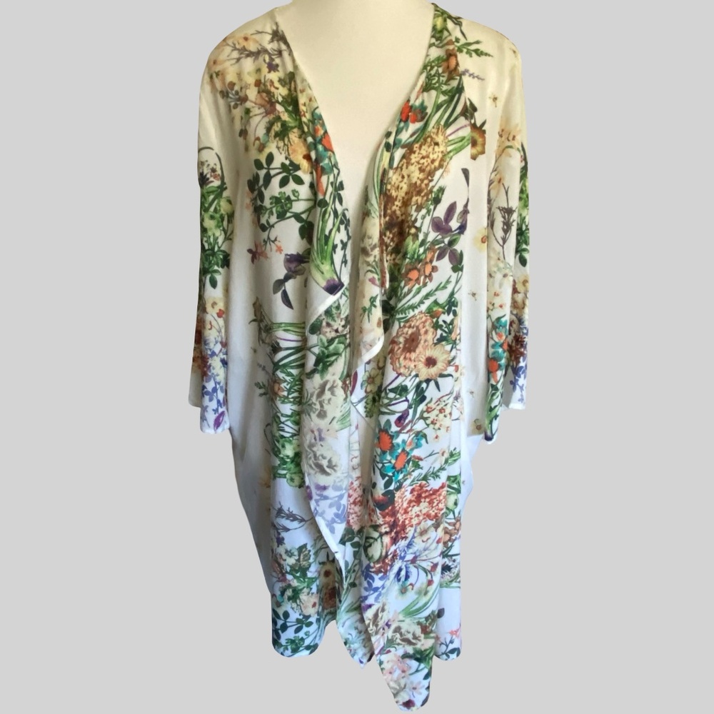 Aakaa Tropical Floral Beach Summer Vacation Coverup Kimono - Sz- S
